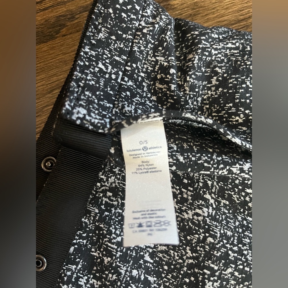 Lululemon Vinyasa wrap
